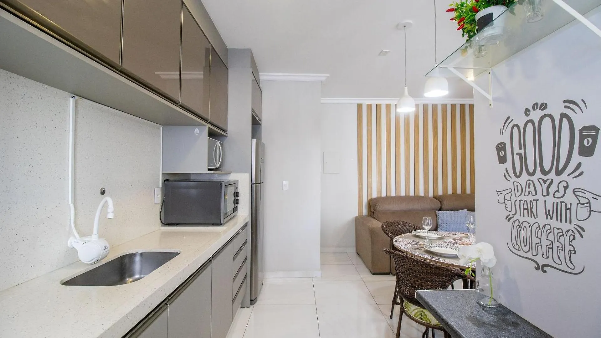 Las165 - Av. Central, Climatizado, Conforto, Wi-Fi Balneario Camboriu Daire
