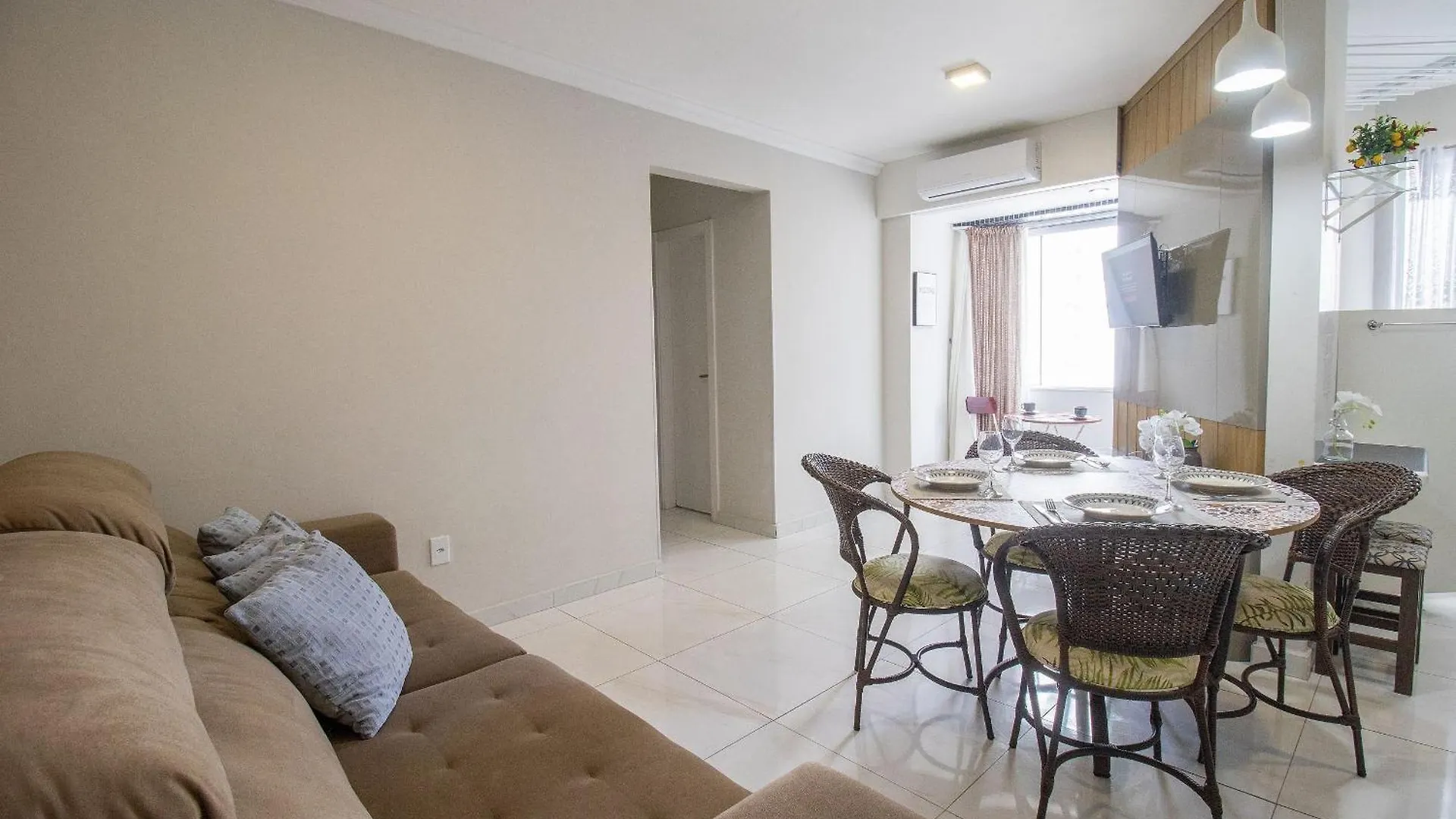 Daire Las165 - Av. Central, Climatizado, Conforto, Wi-Fi Balneario Camboriu